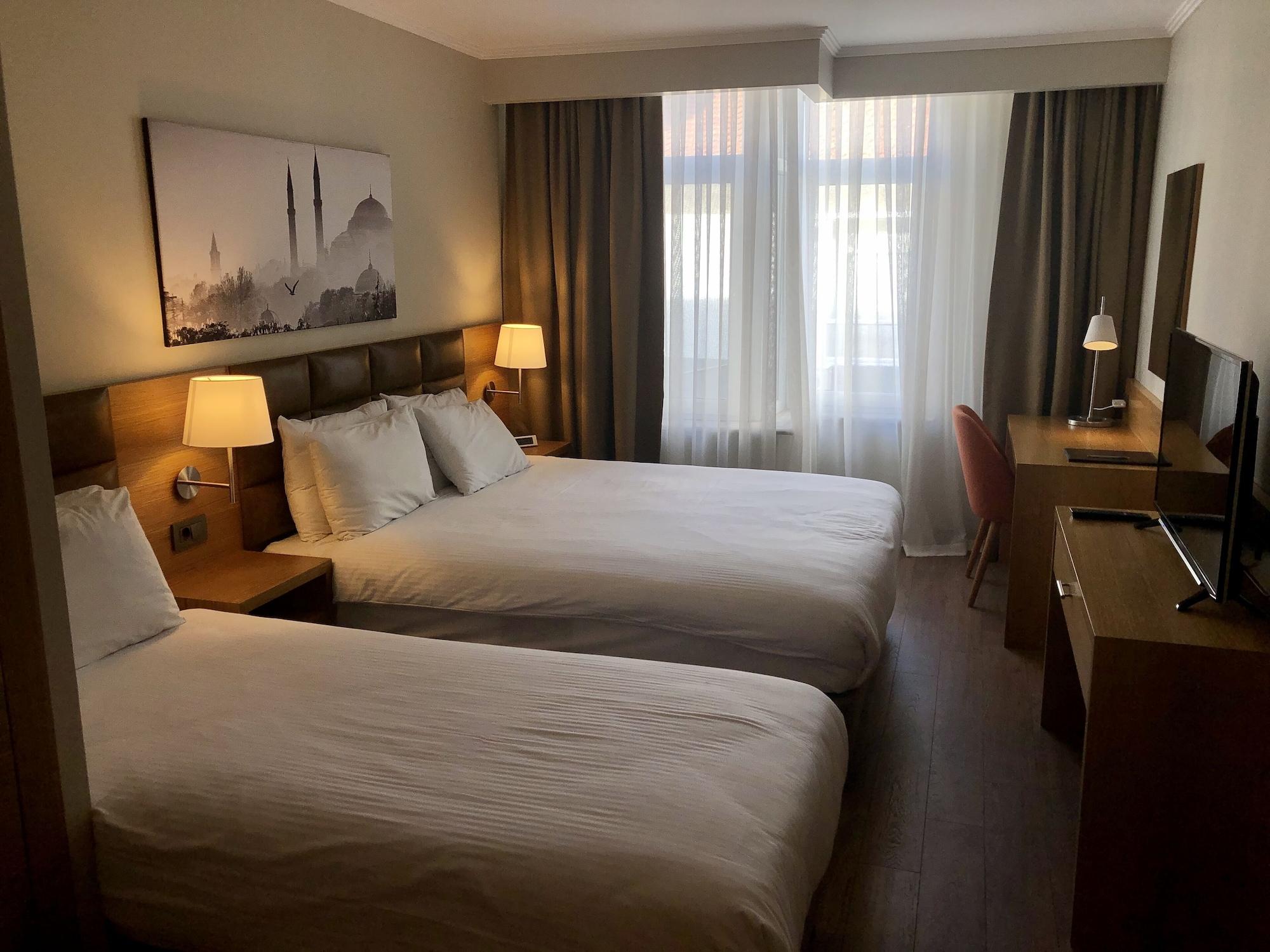 Fehmi Bey Suites อิสตันบูล ภายนอก รูปภาพ